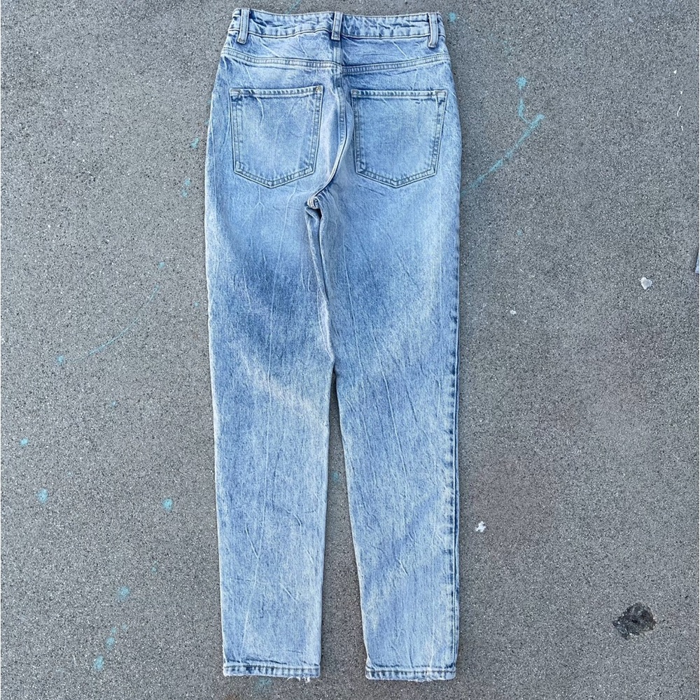 Free People x We The Free Zuri Mom Jean in Lived in Blue Size 26 preloved casual - Picture 7 of 8